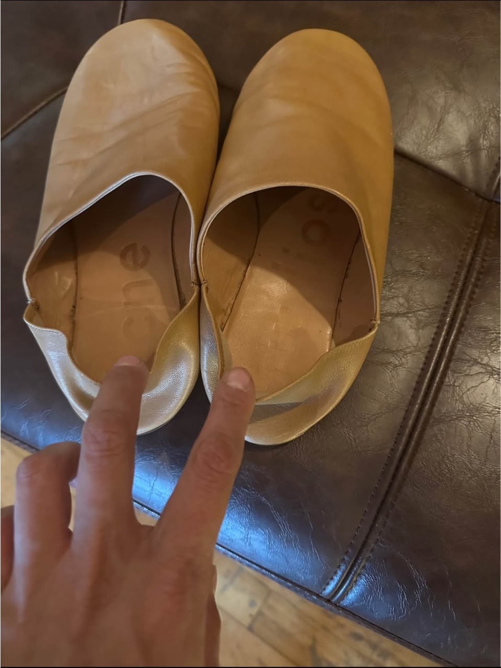 ACNE STUDIOS tan leather slides/ shoes - Picture 3 of 3